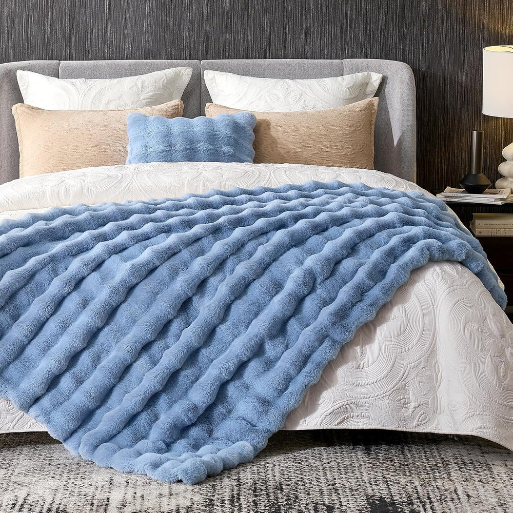Cozy Bliss Faux Fur Bubble Throw