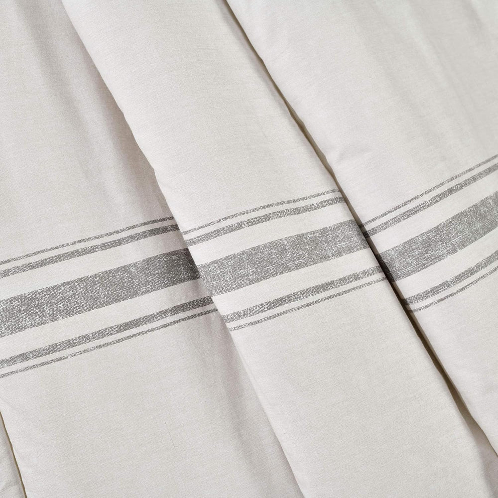 Lush Decor Farmhouse Stripe Reversible Throw, Single, 50" W x 60" L...