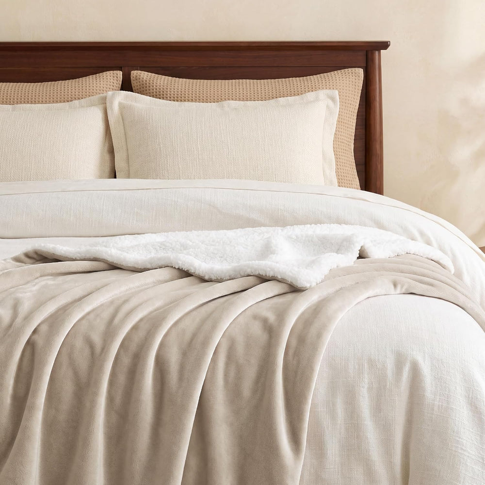 Bedsure GentleSoft Sherpa Fleece Twin Size Blanket for Couch, Non-Heated, Thi...
