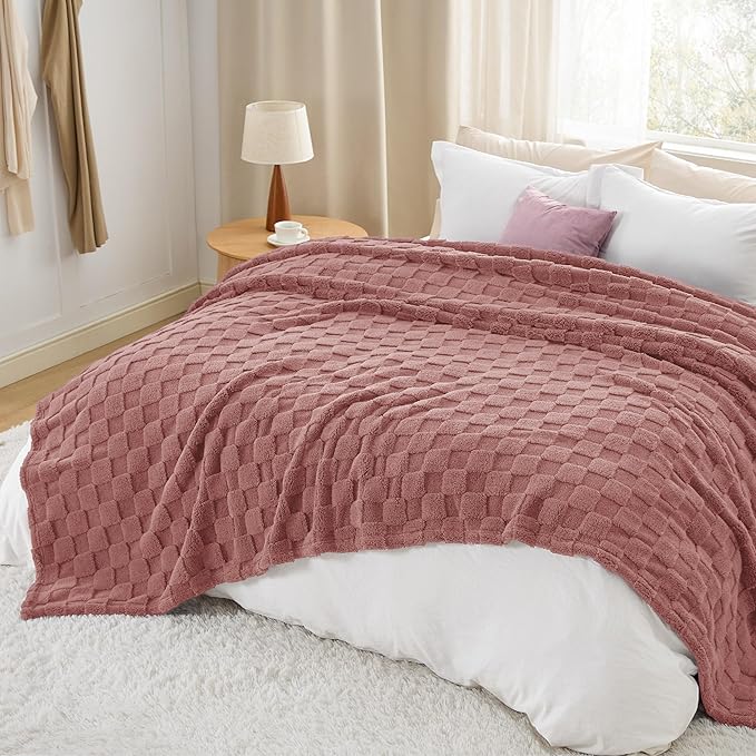 Bedsure GentleSoft King Size Blanket