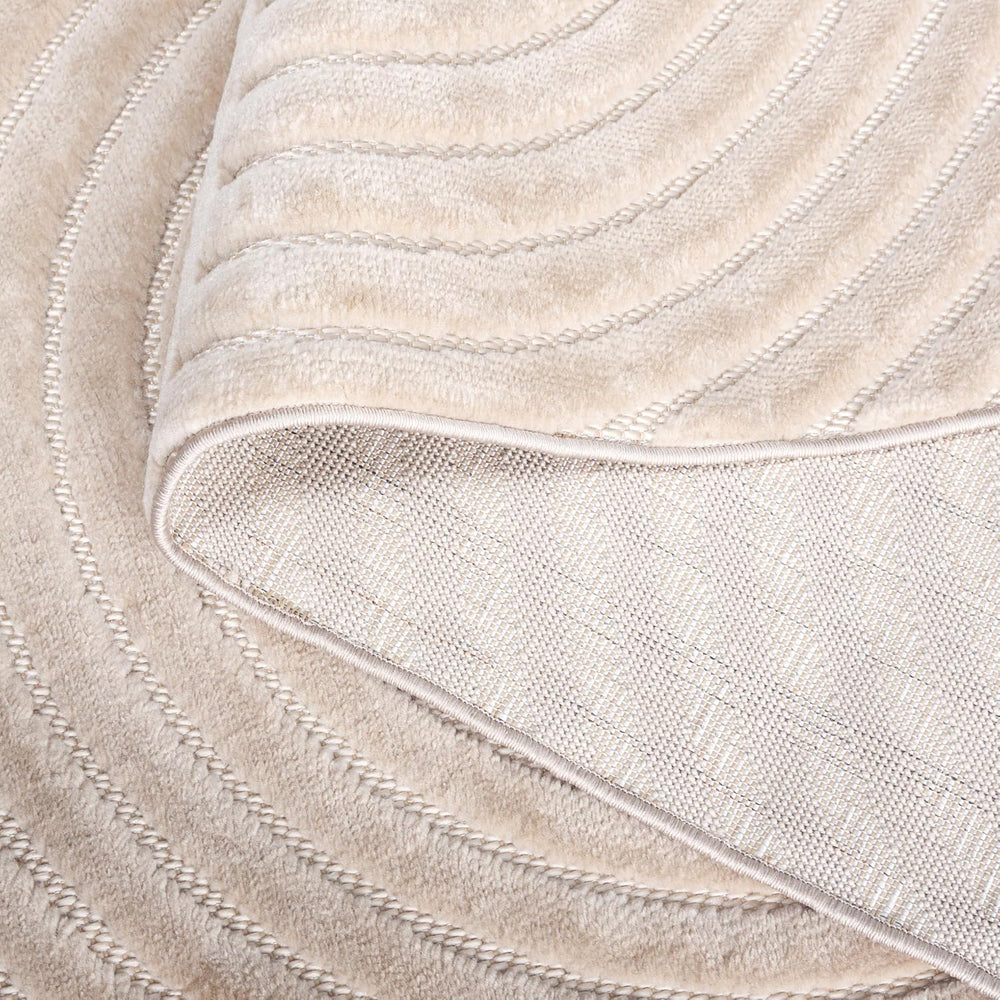 SAFAVIEH Selena Collection Runner Rug - 2'2" x 6', Beige, Non-Sh...