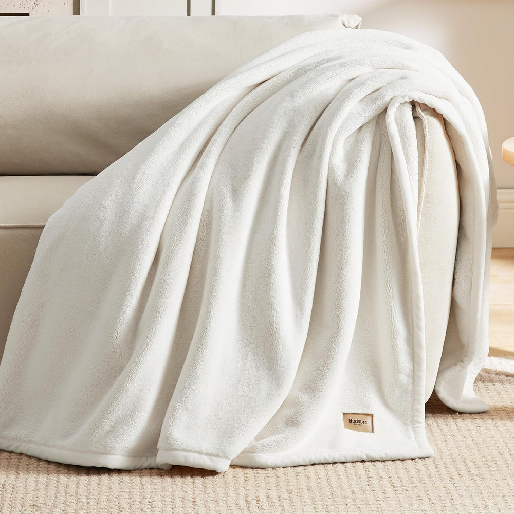 Bedsure Thick Heavy Warm Blankets for Winter, Soft Fleece Twin Blanket for Be...
