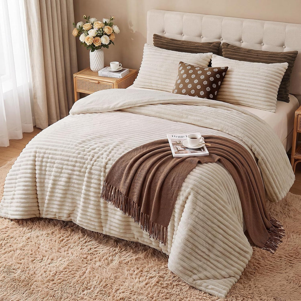 HYLEORY Fluffy Queen Comforter Set 3 Pieces - Fleece Fluffy Soft & Warm P...