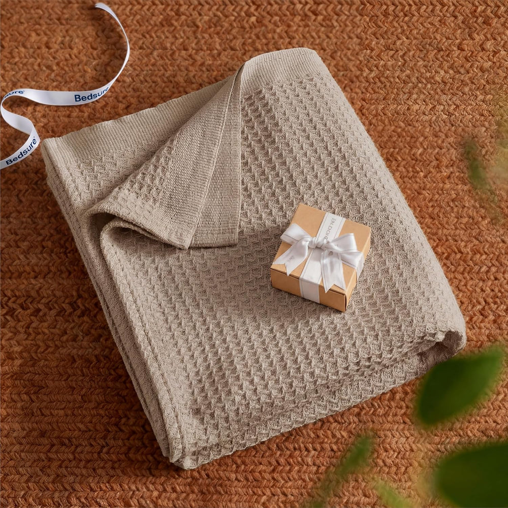 Bedsure 100% Cotton Blanket, Waffle Weave, Queen Size, Khaki Brown, 90"x...