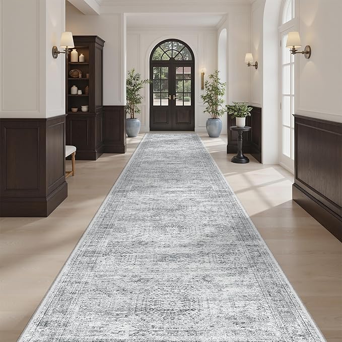 Hallway Runner 3x14