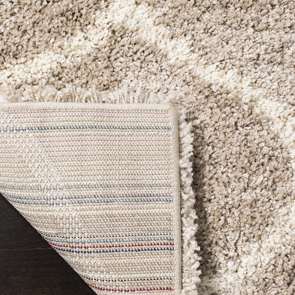 SAFAVIEH Hudson Shag Accent Rug 2x3, Plush Trellis Beige & Ivory SGH280S