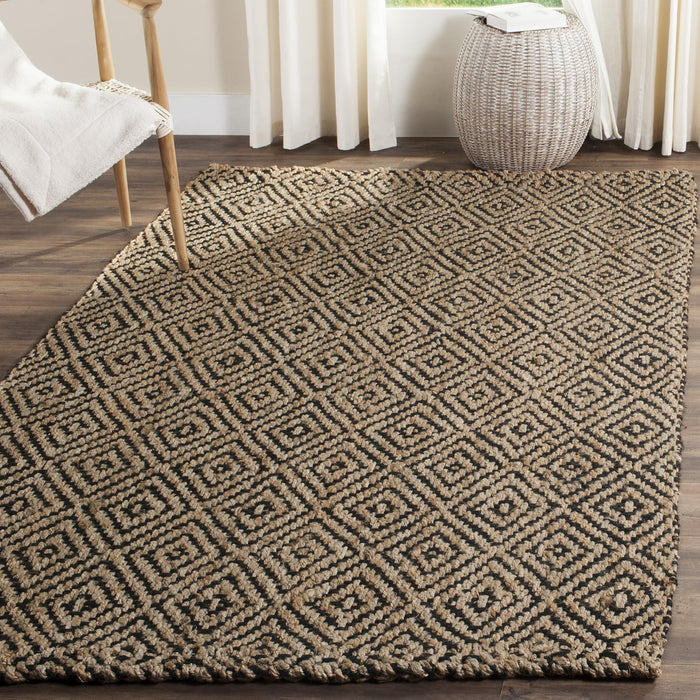 SAFAVIEH Natural Fiber Collection Area Rug - 7' Square, Natural & Black, Handmade Jute, Ideal for High Traffic Areas in Living Room, Bedroom (NF181C)