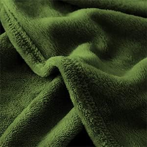 KMUSET Super Soft Throw Blanket Premium Silky Flannel Fleece Throw Size Green - Image 6