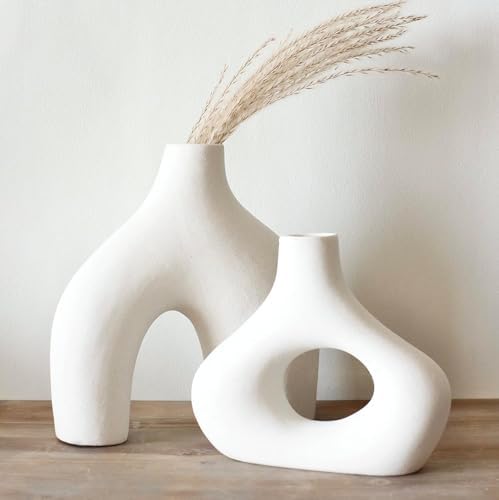Carrot's Den Ceramic Modern Vase Set of 2, Donut Shelf Decor, Warm White