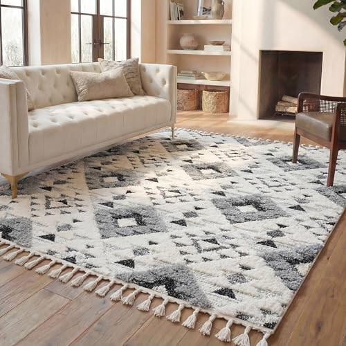 SAFAVIEH Area Rug 9x12 - Moroccan Tassel Shag Collection - Large - Ivory &amp...
