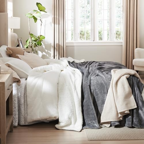 Bedsure GentleSoft Sherpa Fleece Queen Blankets for Bed, Non-Heated, Thick an...