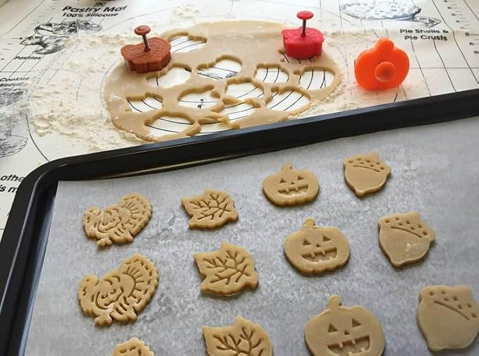 R&M Autumn Theme Pastry & Cookie Stamper set of 4. Assorted Designs & Colors - Image 3