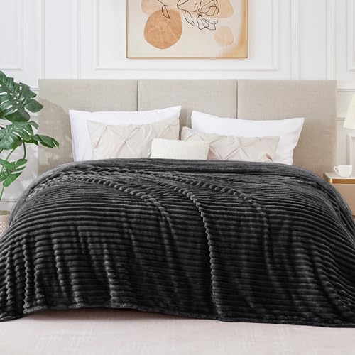 BEDELITE 3D Ribbed Jacquard Black King Size Blankets for Bed, 108x90 Inch
