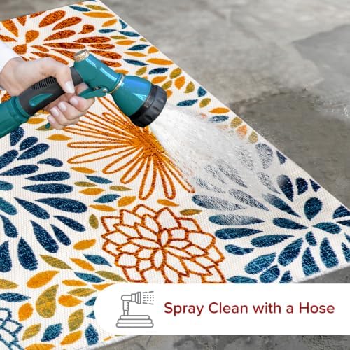 nuLOOM Monique Blue Floral & Paisley Indoor/Outdoor Area Rug, 8' Square