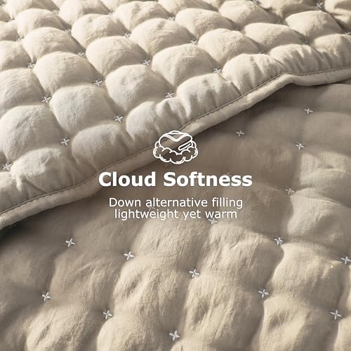 WDCOZY Cloud Soft Quilt Set, King Size, Beige, 3 Pieces 104x90 inches
