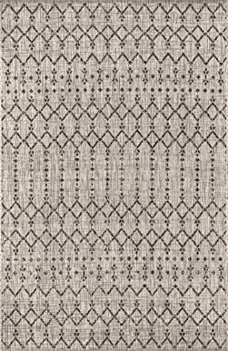 JONATHAN Y Moroccan Geometric Indoor Outdoor Area Rug 8X10 Light Gray/Black, ...