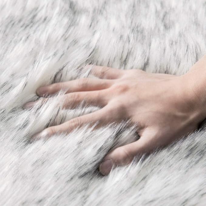 MIULEE Luxury Super Soft Fluffy Area Rug Faux Fur Sheepskin Rug Decorative - Image 4