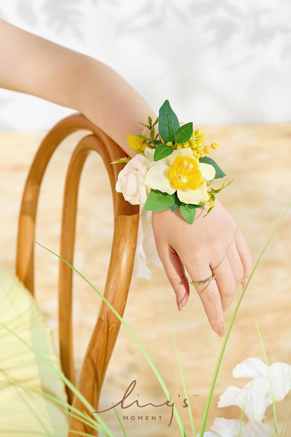Ling's moment 6pcs Wedding Wrist Corsage Artificial Flowers, Girl/Mother ...