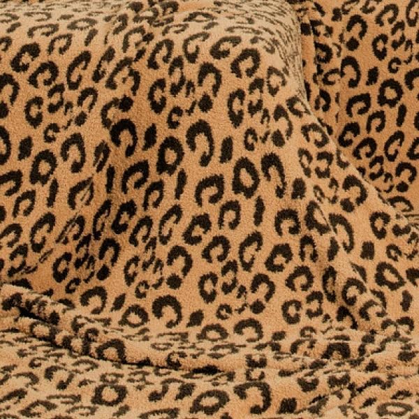 Big Blanket Co Premier Plush Oversized Blanket 8x8 ft Classic Leopard