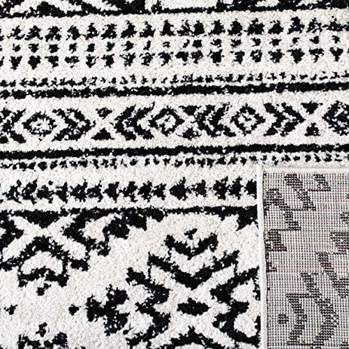 SAFAVIEH Tulum Area Rug 8x10, Large Ivory & Black TUL272B