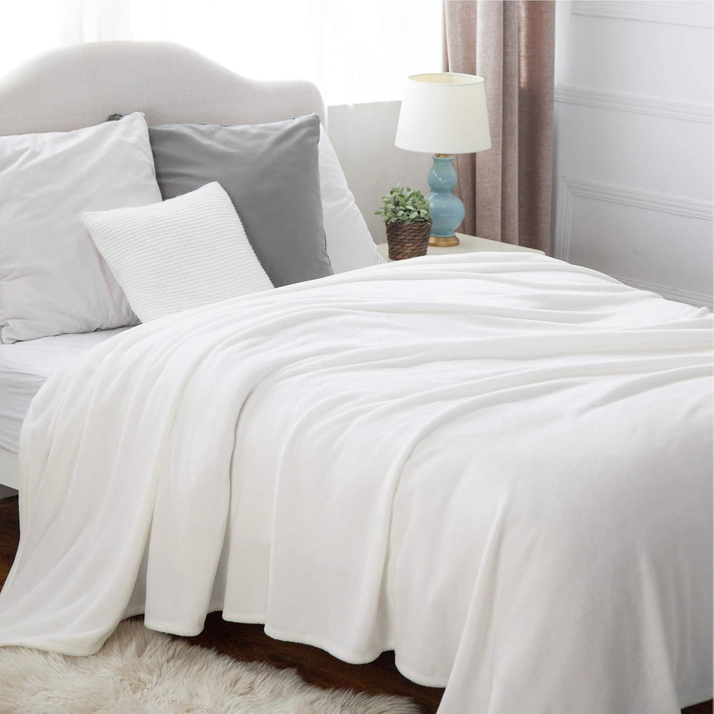 Bedsure GentleSoft Fleece Blankets Queen Size White - Birthday Gifts for Wome...