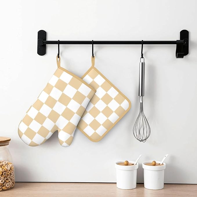 Checkered Beige Silicone Oven Mitts Pan Mats Set of 2, Heat Resistant Gloves - Image 6