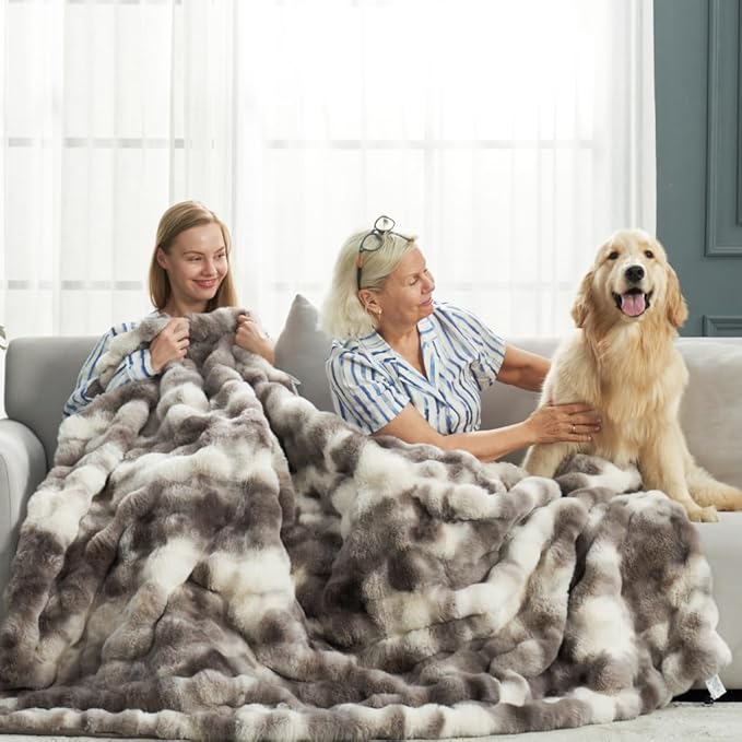 Cozy Bliss Faux Fur Throw Blanket - Image 2