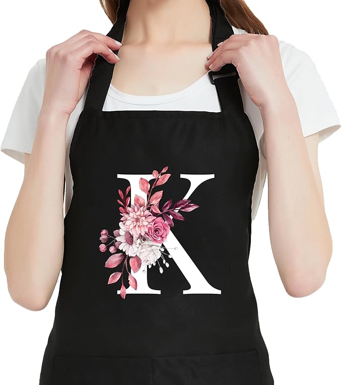 Personalized Aprons for Women by OzosKeiw