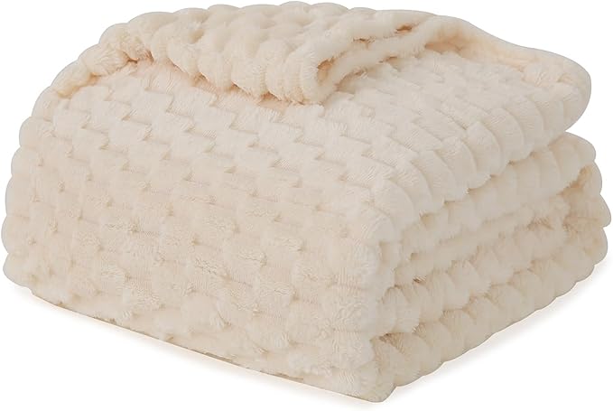 Puncuntex Cream White Throw Blanket 108"×90" inches Fuzzy 3D Jacquard - Image 5
