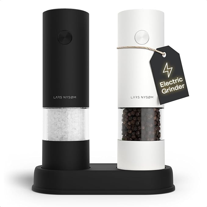 LARS NYSØM Electric Salt and Pepper Grinder Set I Automatic Salt and Pepper by LN