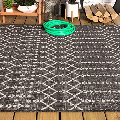JONATHAN Y Moroccan Geometric Indoor Outdoor Area Rug 8X10 Black/Gray, Ourika...