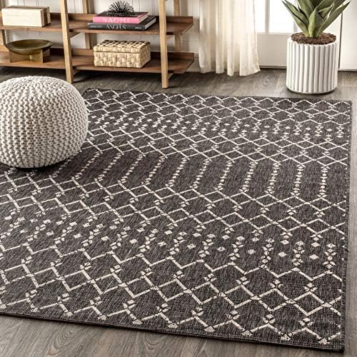 JONATHAN Y Moroccan Geometric Indoor Outdoor Area Rug 8X10 Black/Gray, Ourika...