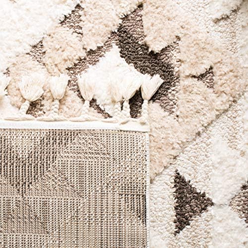 SAFAVIEH Moroccan Tassel Shag Collection Area Rug - 6'7" x 9'2&q...