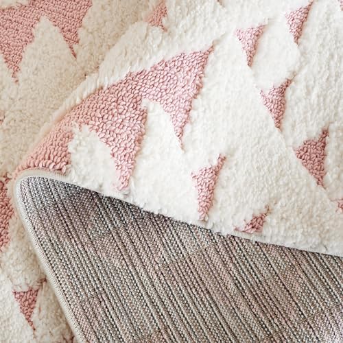 SAFAVIEH Area Rug 4x6 - Moroccan Tassel Shag Collection - Ivory & Pink, N...
