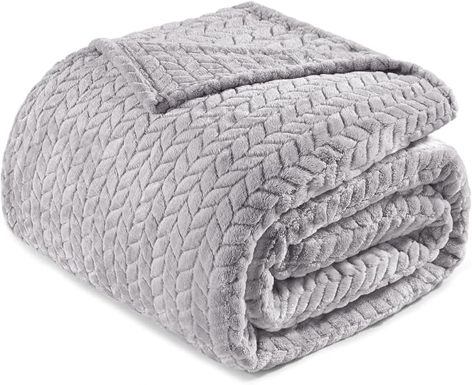 Exclusivo Mezcla Light Grey Fleece Queen Size Blanket by ExclusivoMezcla