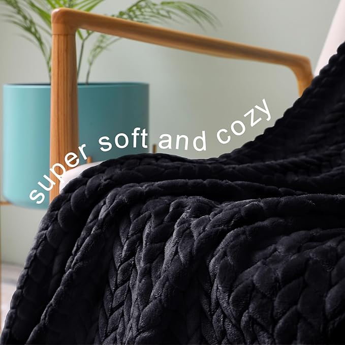 Exclusivo Mezcla Fleece Queen Size Blanket - Image 4