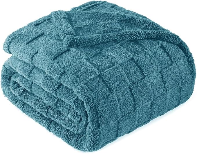 Exclusivo Mezcla King Size Flannel Fleece Blanket, Super Soft and Warm by ExclusivoMezcla