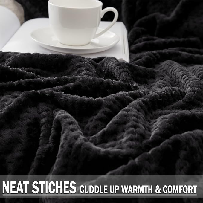Exclusivo Mezcla Fleece Bed Blanket Twin Size, Super Soft and Warm Blankets - Image 6