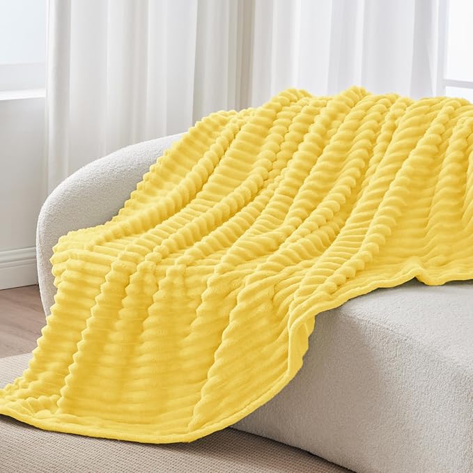 BEDELITE Twin Blanket for Couch & Bed, 300GSM Soft & Warm Fleece Blanket - Image 8