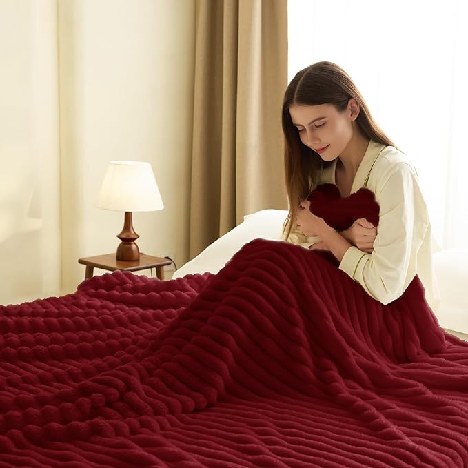 HIMEET Deep Red Ribbed Throw Blanket - Image 7