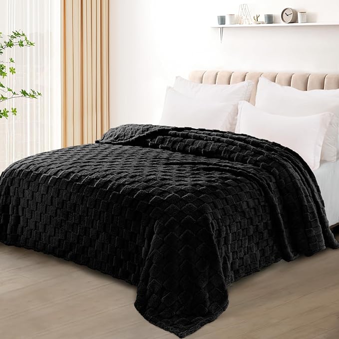 Exclusivo Mezcla King Size Flannel Fleece Blanket, Super Soft and Warm - Image 2
