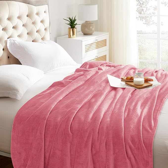 KMUSET Fleece Blanket Twin Size Salmon Pink Lightweight Super Soft Cozy Fuzzy - Image 3