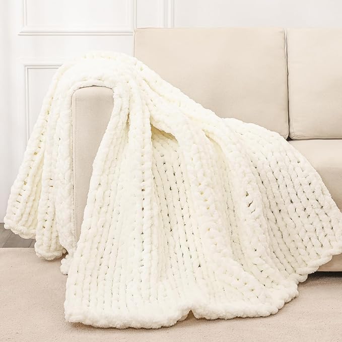 Bigacogo Chunky Knit Throw Blanket by Bigacogo