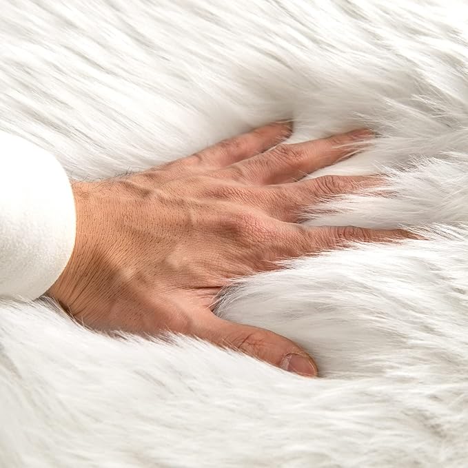 MIULEE Luxury Super Soft Fluffy Area Rug Faux Fur Plush Large Sheepskin Rug - Image 2