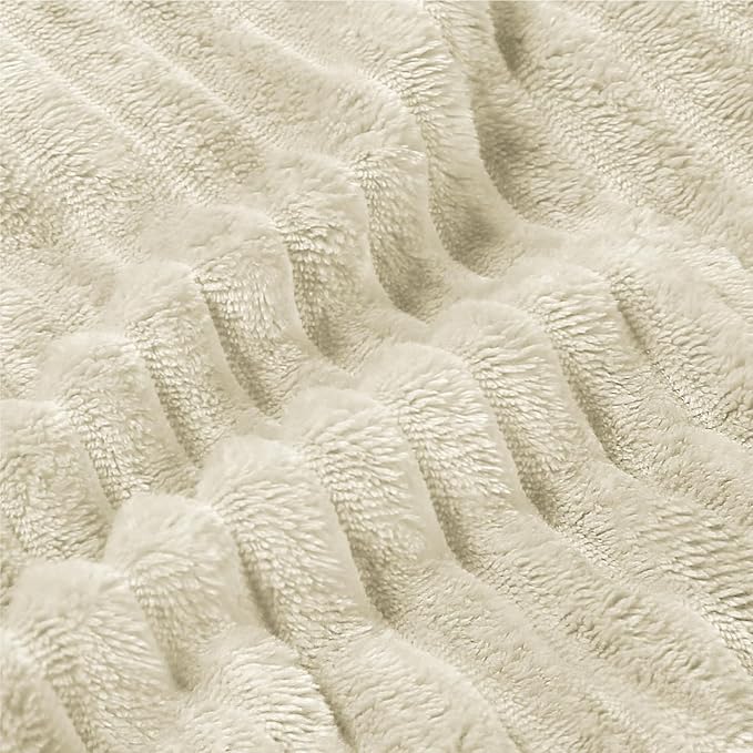BEDELITE Fleece Blanket King Size – 3D Ribbed Jacquard Soft and Warm Decorative - Image 3