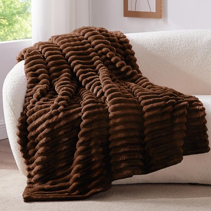 BEDELITE Twin Blanket for Couch & Bed, 300GSM Soft & Warm Fleece Blanket - Image 6