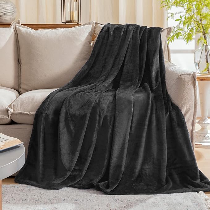 JIAHANNHA Fleece Dark Grey Blanket Throw Blankets by JIAHANNHA