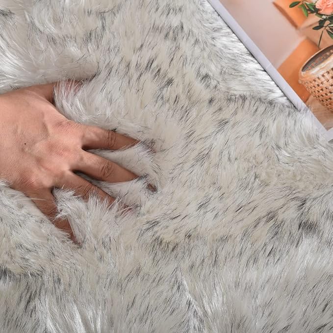 ORINOVA White and Grey Faux Shaggy Fur Rug - Image 5