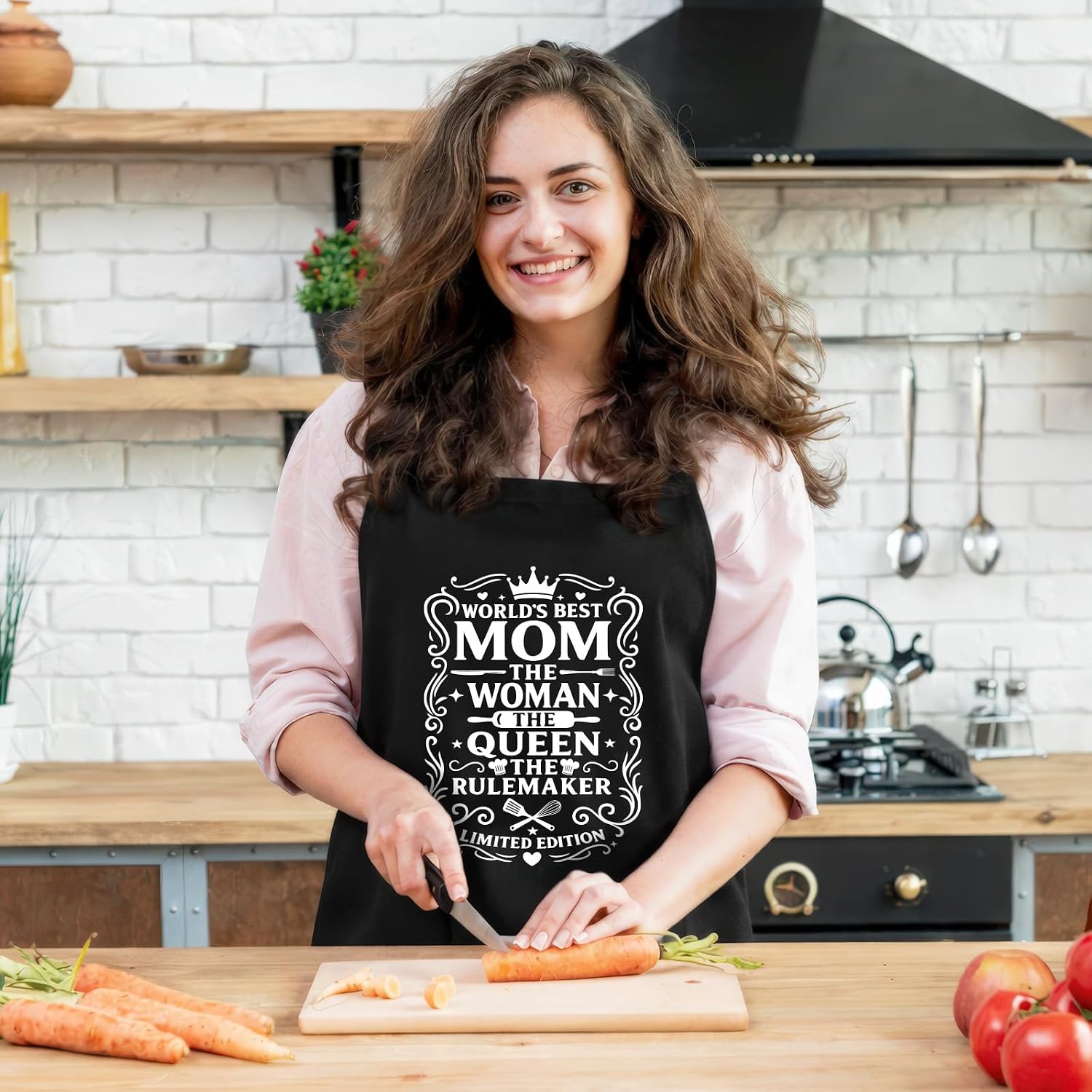 Funny Aprons for Mom, Kitchen Cooking Apron with 2 Pockets for Mother | Cute Baking Apron for Mum, Retirement Birthday Gift for Mother Wife Stepmom