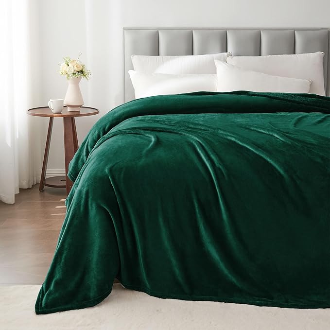 BEDELITE Fleece Blanket Twin Size Forest Green Throw Blankets - Image 5
